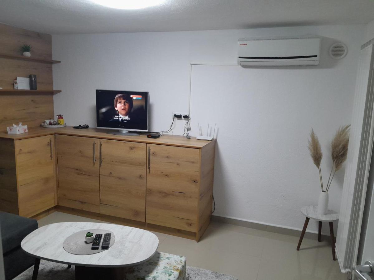 Apartmani Bet Gradacac 1 Maj Broj 24 Kültér fotó